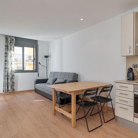 Guestready - Bright Home Near Montjuic Barcelona Ngoại thất bức ảnh