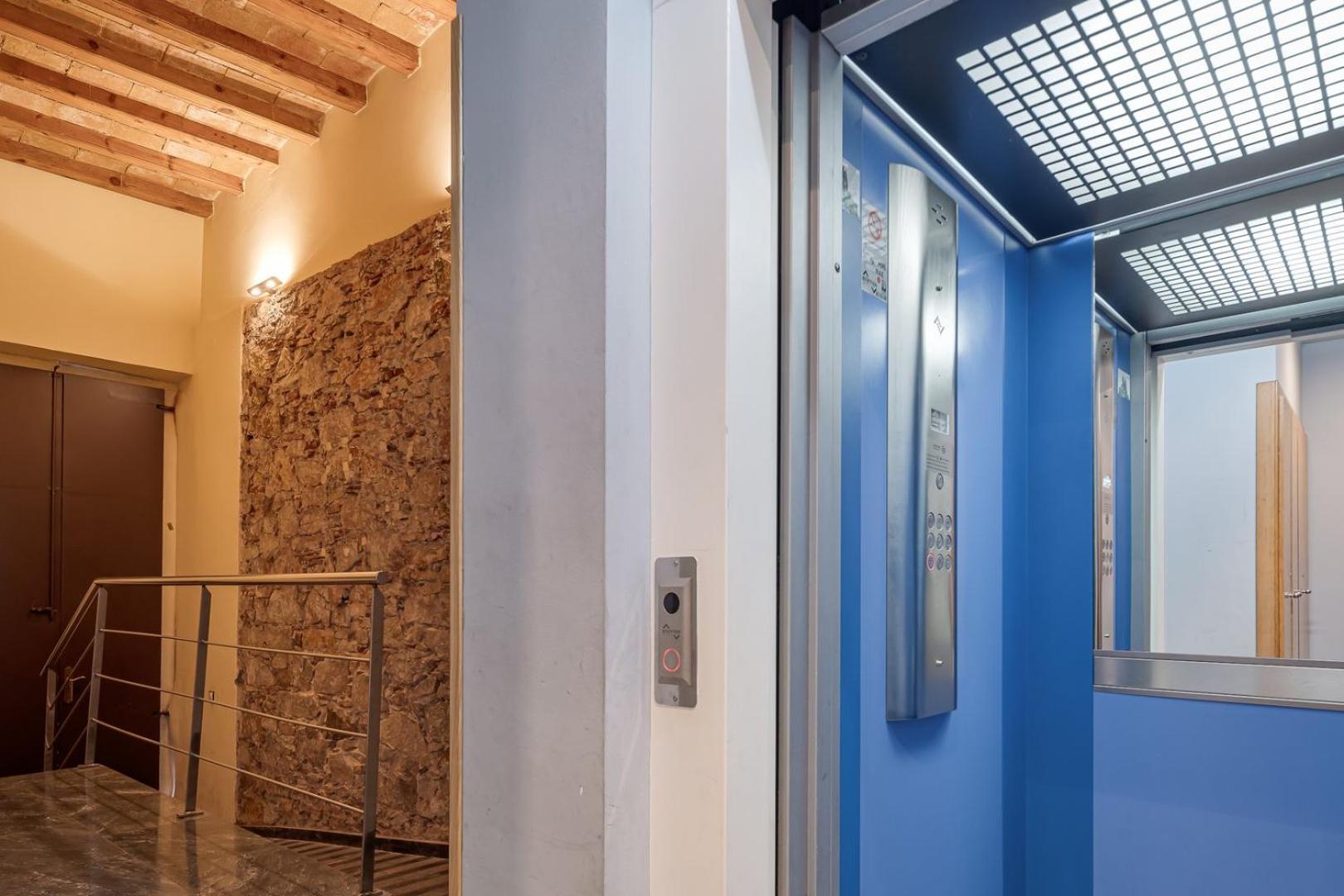 Guestready - Bright Home Near Montjuic Barcelona Ngoại thất bức ảnh