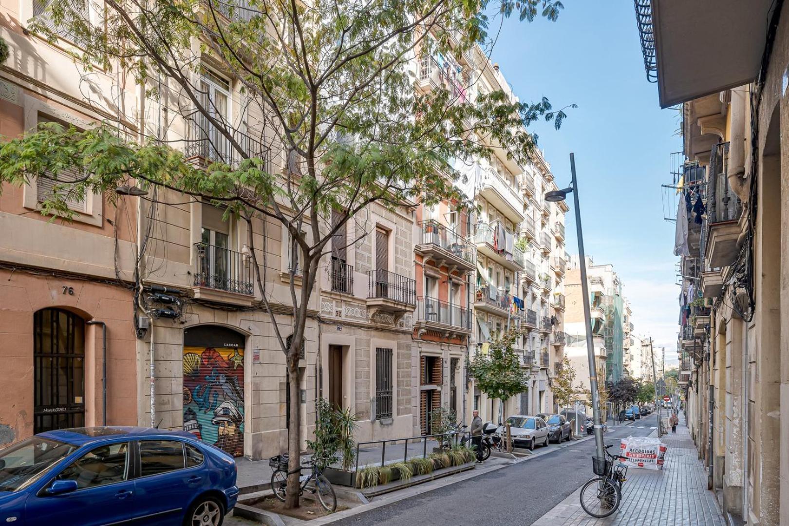 Guestready - Bright Home Near Montjuic Barcelona Ngoại thất bức ảnh